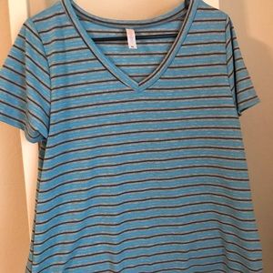 Lularoe Christy Tee